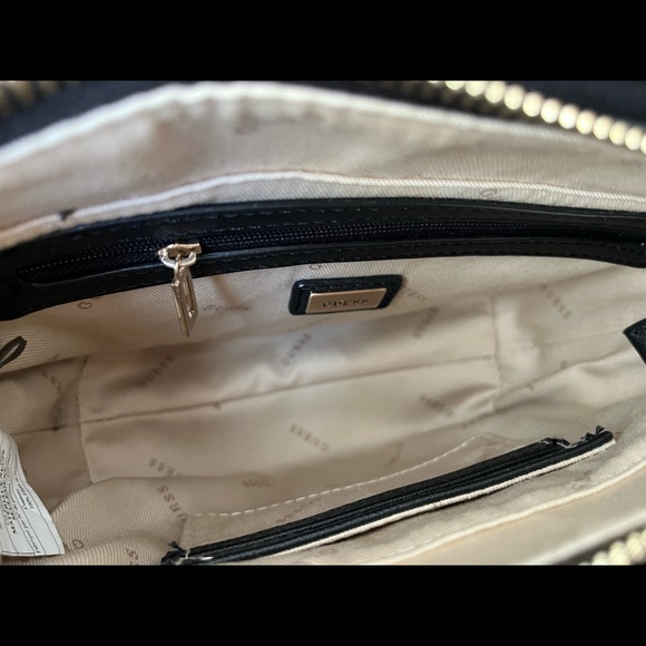 RESERVED GUESS Mini handbag - Picture 7 of 8